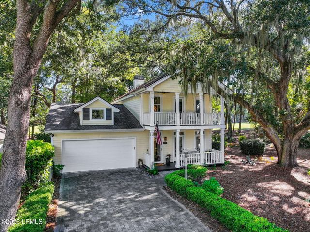 203 Locust Fence Road, St. Helena Island, SC 29920