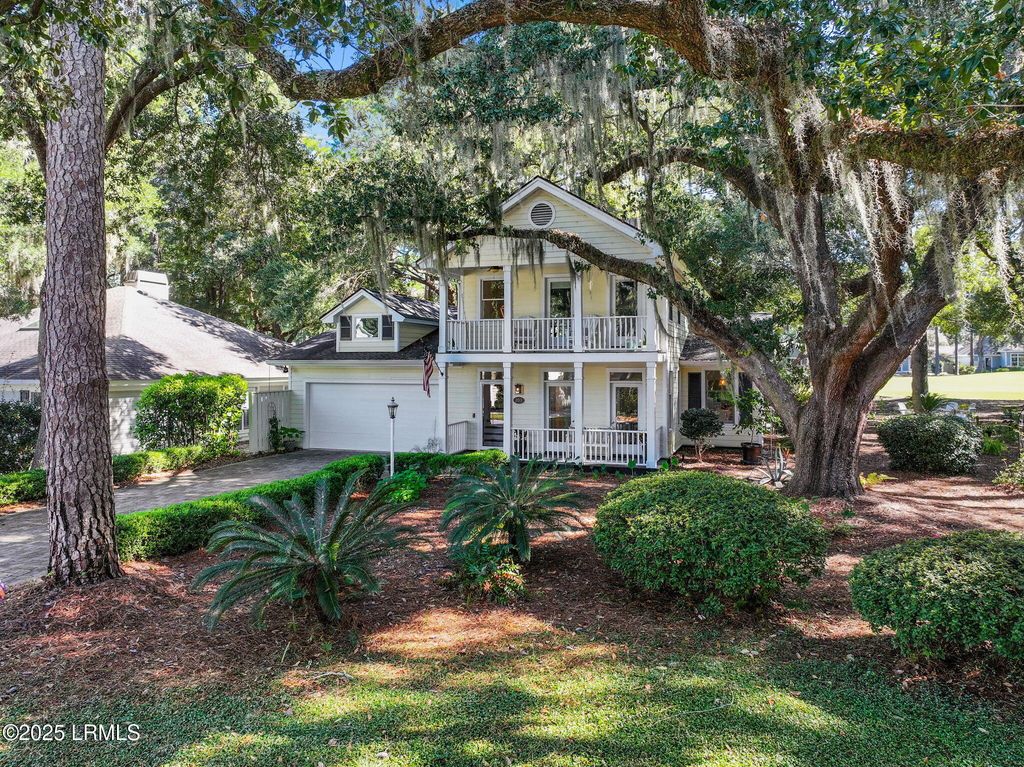 203 Locust Fence Road, St. Helena Island, SC 29920