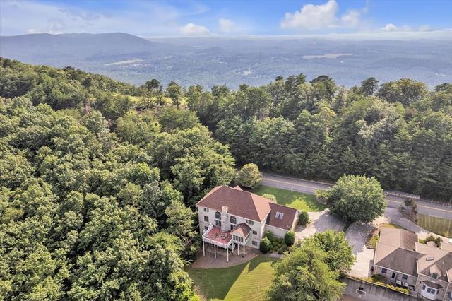 815 Battlefield Park Drive, Dalton, GA 30720