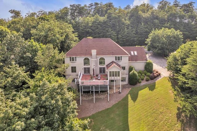 815 Battlefield Park Drive, Dalton, GA 30720