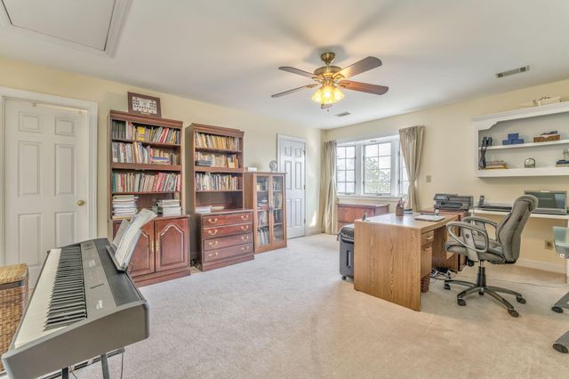 815 Battlefield Park Drive, Dalton, GA 30720