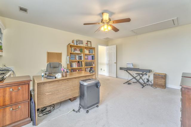 815 Battlefield Park Drive, Dalton, GA 30720