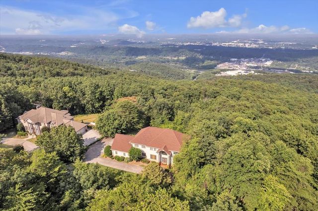 815 Battlefield Park Drive, Dalton, GA 30720