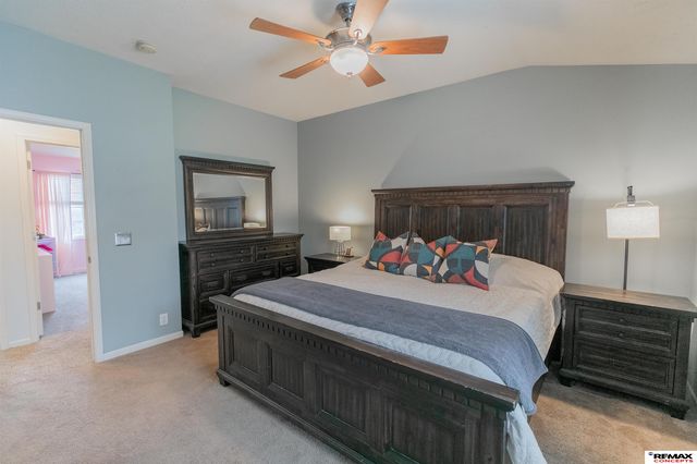 6434 N 149th Avenue, Omaha, NE 68116