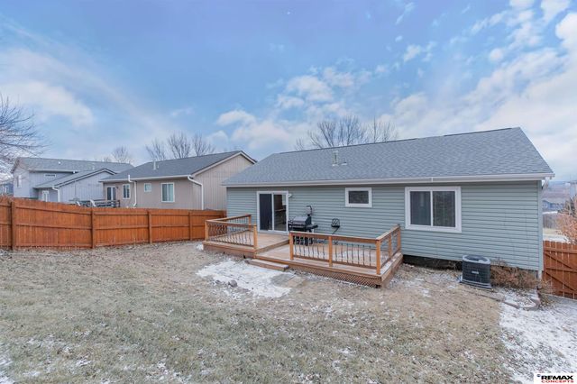 6434 N 149th Avenue, Omaha, NE 68116