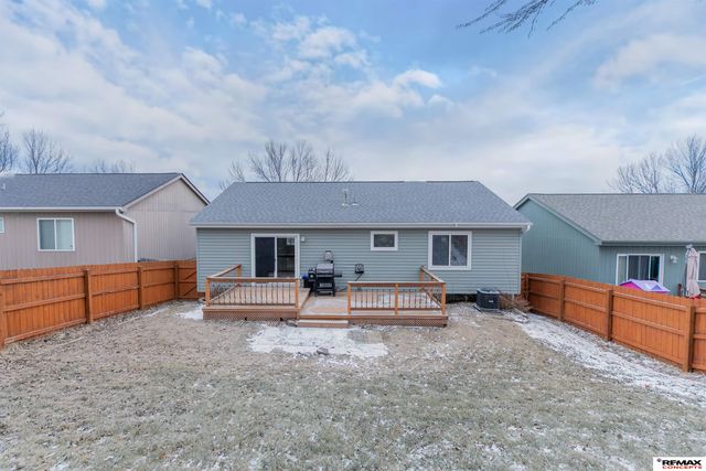6434 N 149th Avenue, Omaha, NE 68116