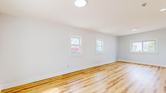 327 Morse Drive, Northlake, IL 60164