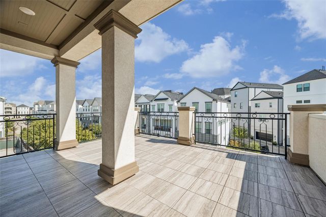921 Dunleigh Meadows Lane, Houston, TX 77055