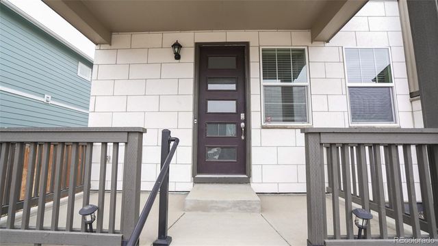 21793 E 8th Avenue, Aurora, CO 80018