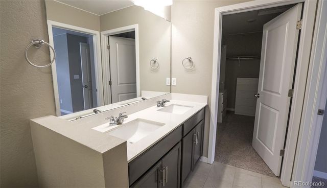 21793 E 8th Avenue, Aurora, CO 80018