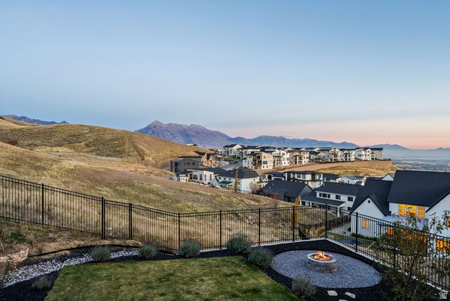 4662 AUTUMN VIEW DR, Lehi, UT 84048