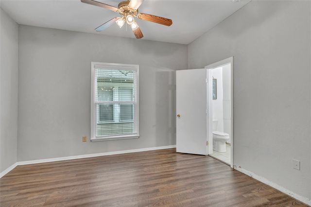 416 W Willingham Street, Cleburne, TX 76033