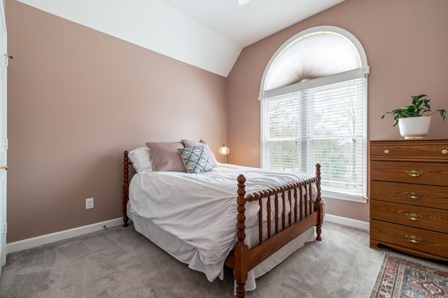 5317 Mast Pt, Hermitage, TN 37076