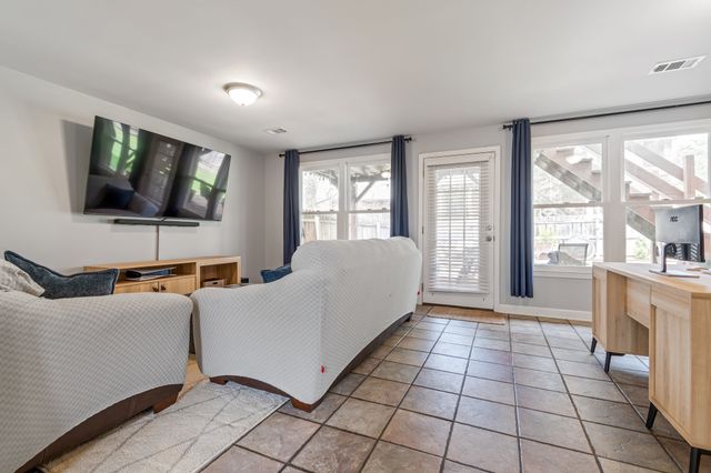 5317 Mast Pt, Hermitage, TN 37076