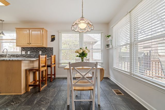 5317 Mast Pt, Hermitage, TN 37076