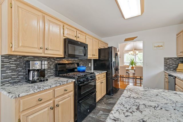 5317 Mast Pt, Hermitage, TN 37076