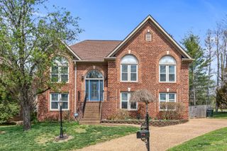 5317 Mast Pt, Hermitage, TN 37076