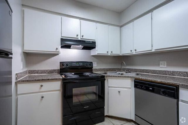 6505 Westheimer Road 359, Houston, TX 77057