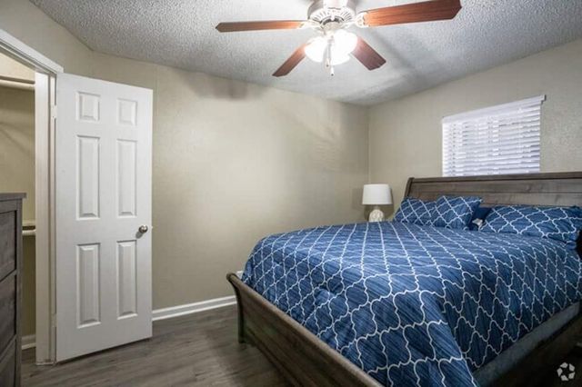 6505 Westheimer Road 359, Houston, TX 77057