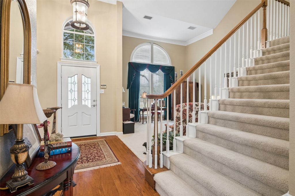 405 Royal Colonnade, Arlington, TX 76011 — photo 2