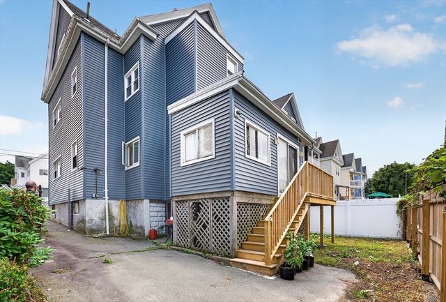 49 Newbern Ave Apt 3, Somerville, MA 02145