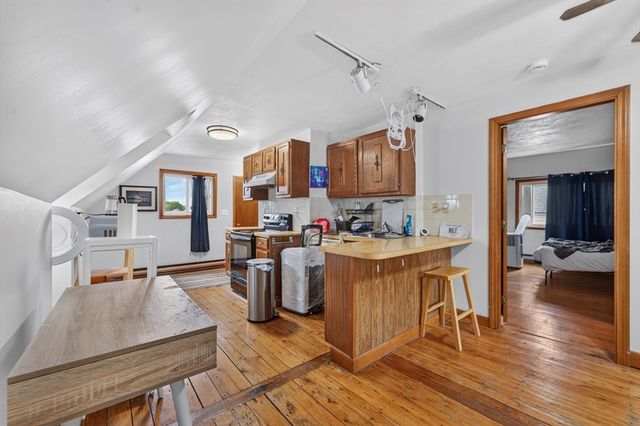 49 Newbern Ave Apt 3, Somerville, MA 02145