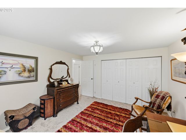 1345 SANFORD St, Coos Bay, OR 97420