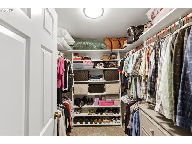 1345 SANFORD St, Coos Bay, OR 97420