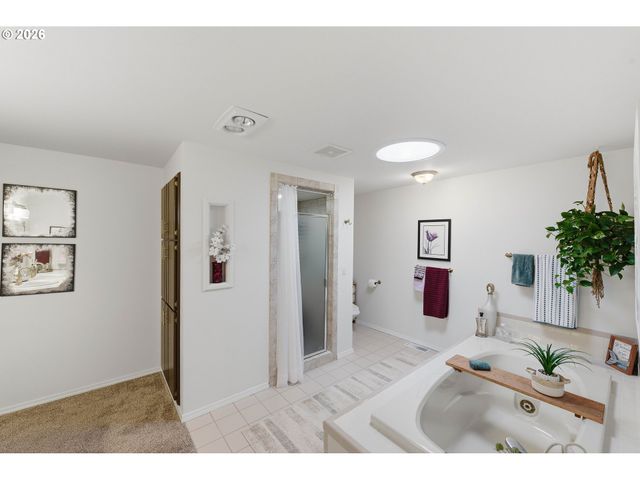 1345 SANFORD St, Coos Bay, OR 97420