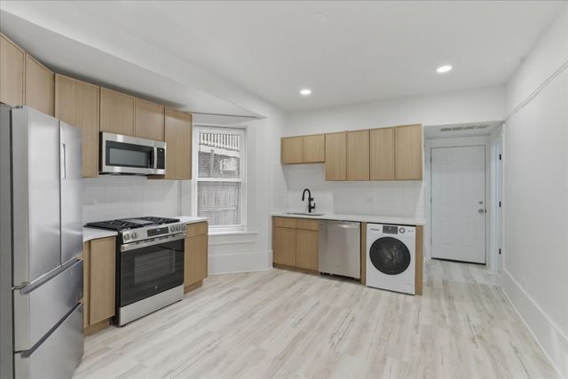 2607 W Haddon Avenue 1R, Chicago, IL 60622