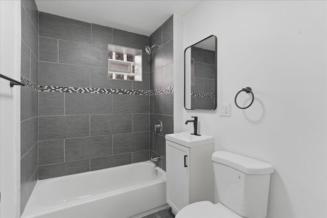 2607 W Haddon Avenue 1R, Chicago, IL 60622