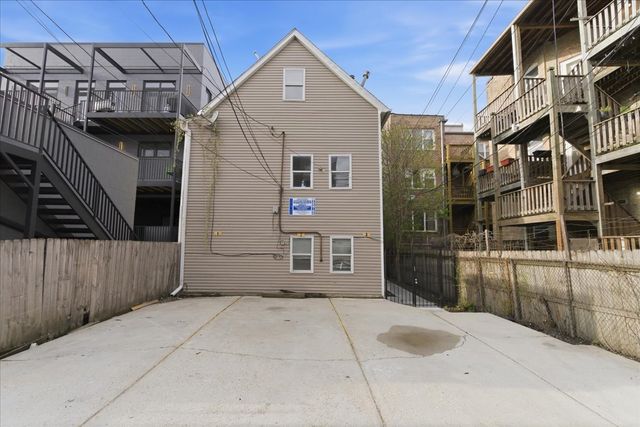 2607 W Haddon Avenue 1R, Chicago, IL 60622