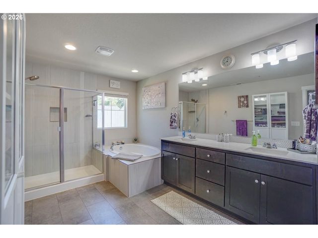 6967 N 94TH Ave, Camas, WA 98607