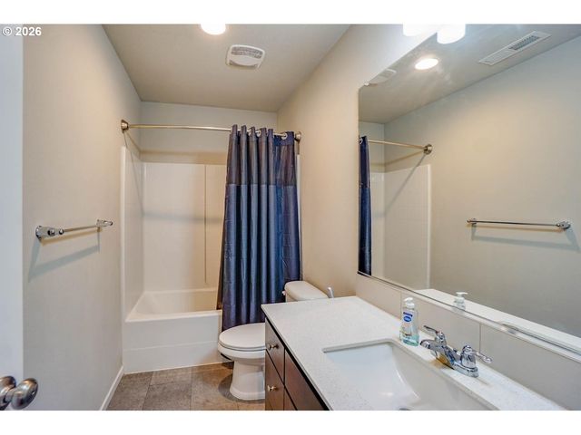 6967 N 94TH Ave, Camas, WA 98607