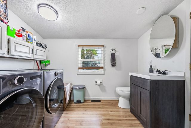 711 7th Street SW, Cedar Rapids, IA 52404