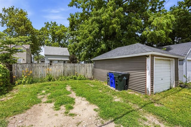 711 7th Street SW, Cedar Rapids, IA 52404