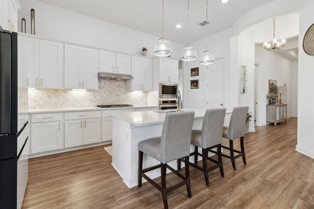 126 Smokebush TRL, Bastrop, TX 78602