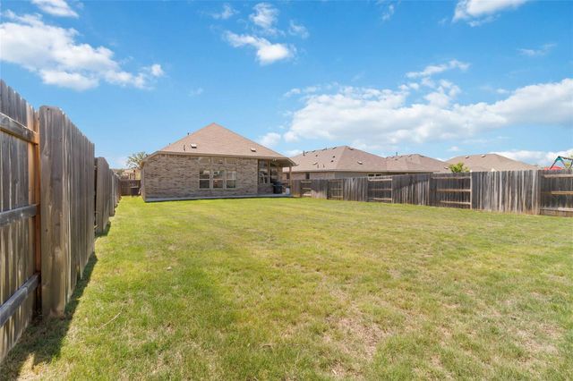 126 Smokebush TRL, Bastrop, TX 78602
