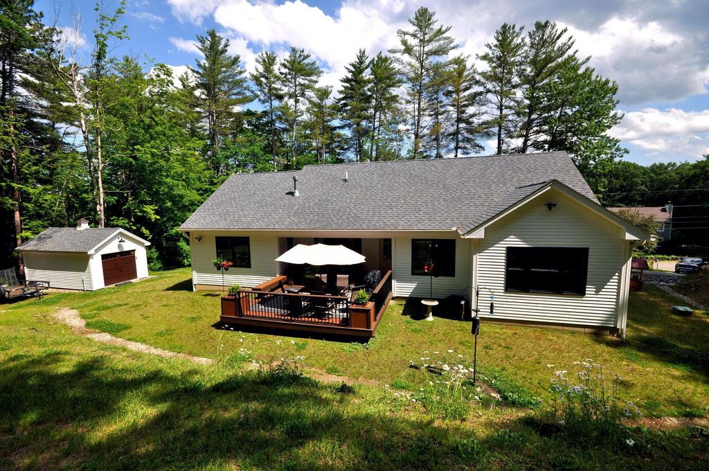 216 Jenness Hill Road, Bristol, NH 03222