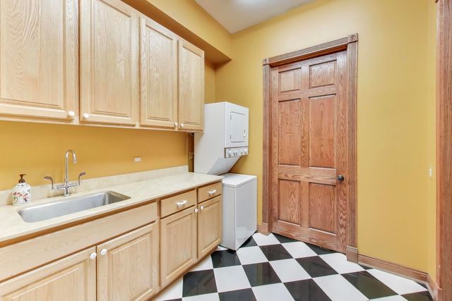 3914 W 51st Street, Chicago, IL 60632