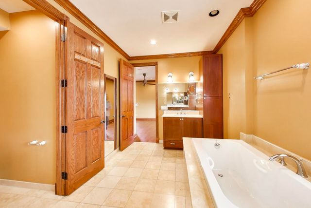 3914 W 51st Street, Chicago, IL 60632