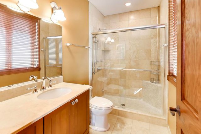 3914 W 51st Street, Chicago, IL 60632