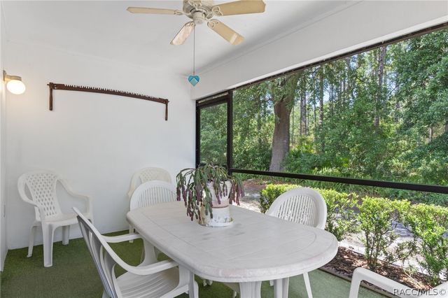 75 Chinaberry Circle, Homosassa, FL 34446