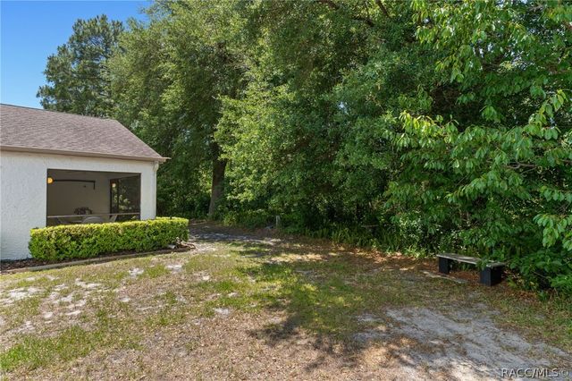 75 Chinaberry Circle, Homosassa, FL 34446