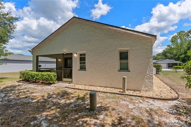 75 Chinaberry Circle, Homosassa, FL 34446