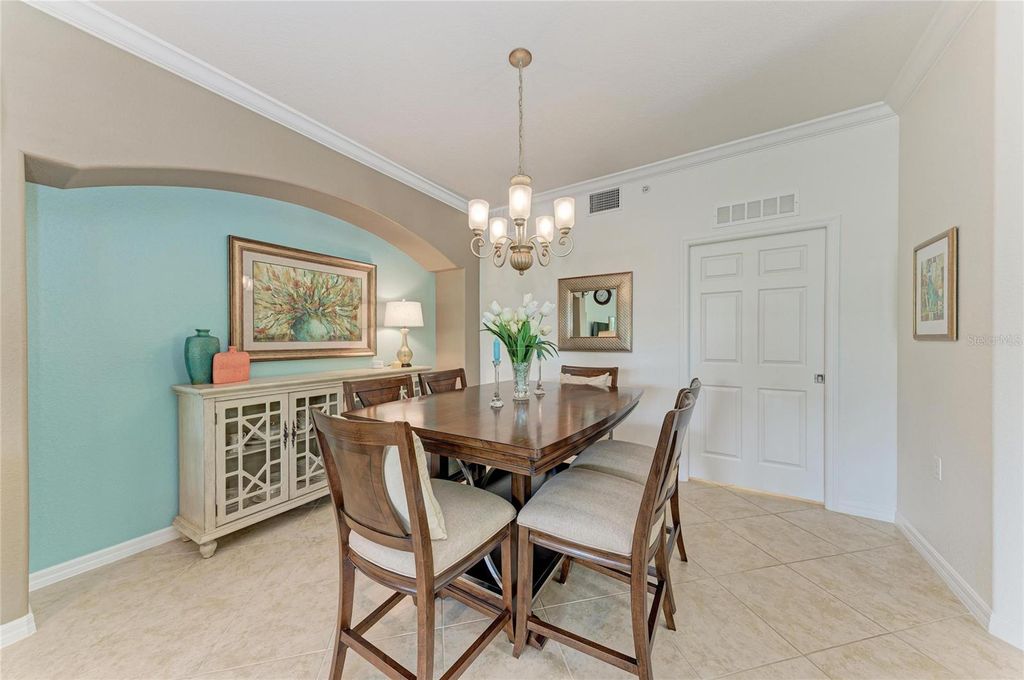 Image 22 of property listing at 419 WINDING BROOK LANE 101, Bradenton, FL 34212