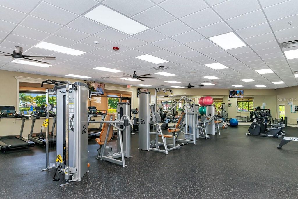 Image 86 of property listing at 419 WINDING BROOK LANE 101, Bradenton, FL 34212