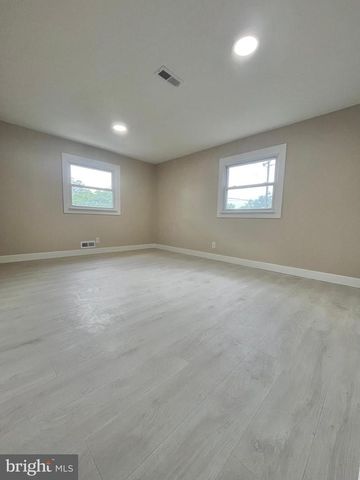 101 RAMBLE RD, Cherry Hill, NJ 08034