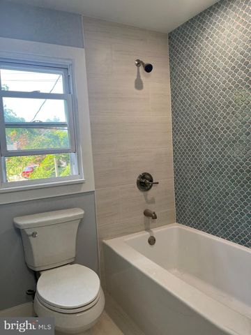 101 RAMBLE RD, Cherry Hill, NJ 08034