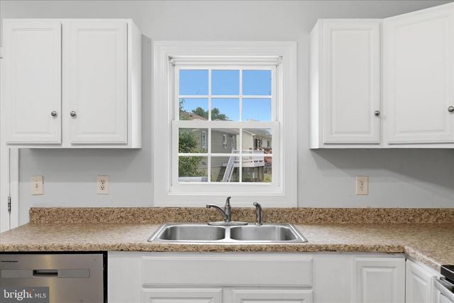 605 DUNLAP ST, Winchester, VA 22601
